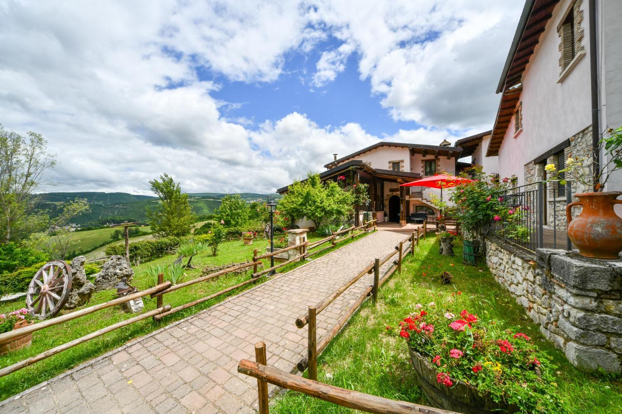 Valle Tezze Cascia
